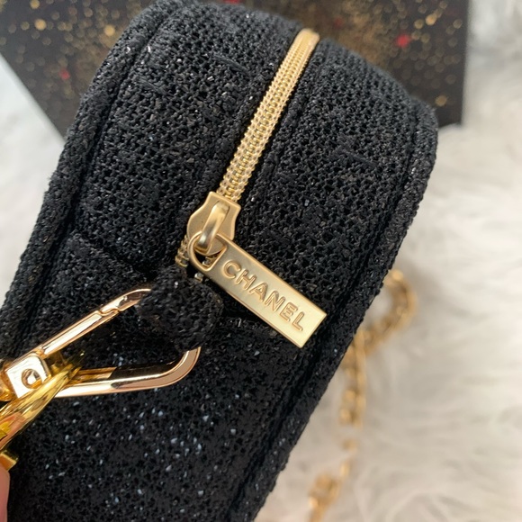 Chanel Crossbody Cosmetic Bag - Picture 7 of 14